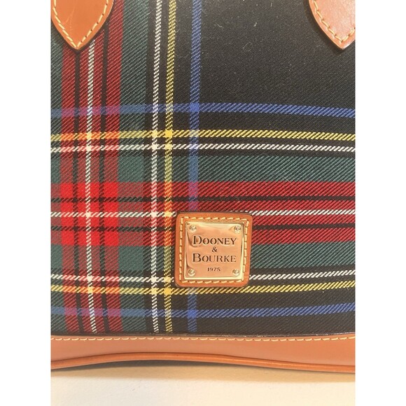 Dooney & Bourke Medium Double Zip Black Tartan Plaid Hand Bag Purse With Strap - Picture 3 of 16